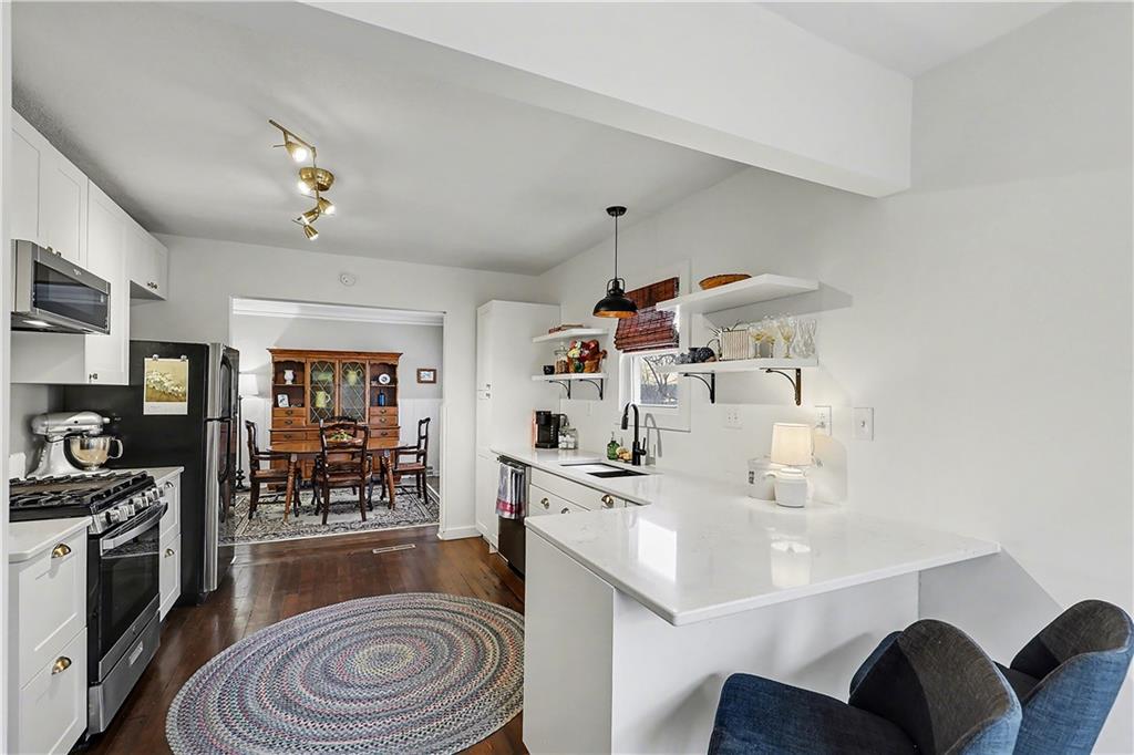 3705 Northeast Russell Rd. Kansas City, MO 64117 - Photo 2 of 35