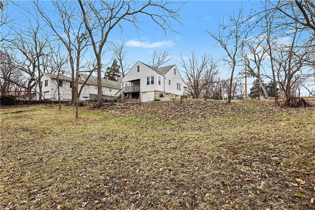 3705 Northeast Russell Rd. Kansas City, MO 64117 - Photo 23 of 35