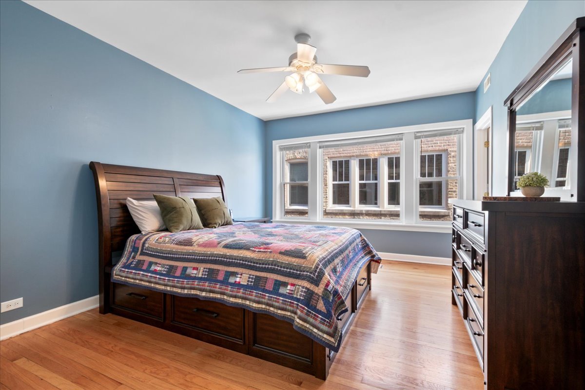 820 Dobson Street, Unit 3E Evanston, IL 60202 - Photo 11 of 19