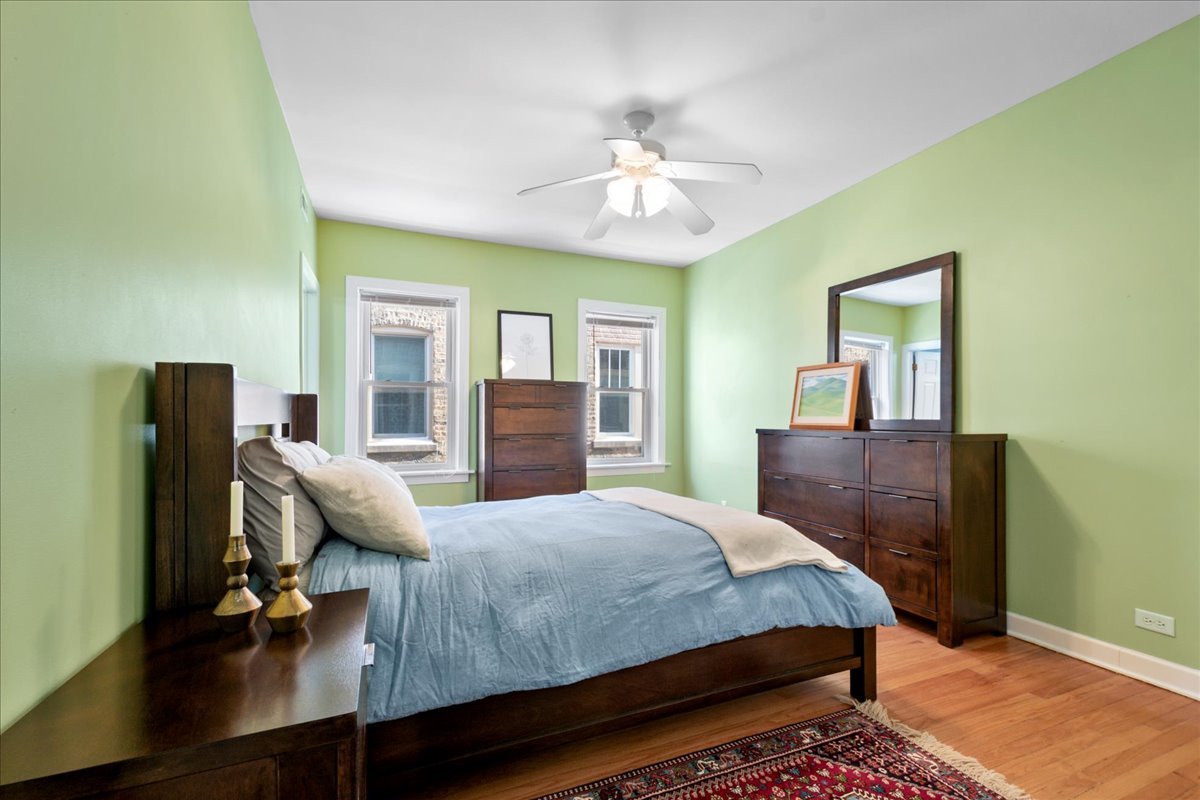 820 Dobson Street, Unit 3E Evanston, IL 60202 - Photo 5 of 19