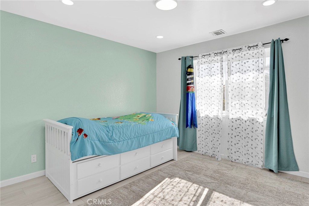 16081 Tude Road Apple Valley, CA 92307 - Photo 24 of 66
