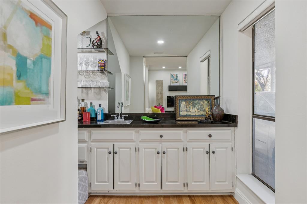 3727 Gilbert Avenue, Unit A Dallas, TX 75219 - Photo 13 of 26