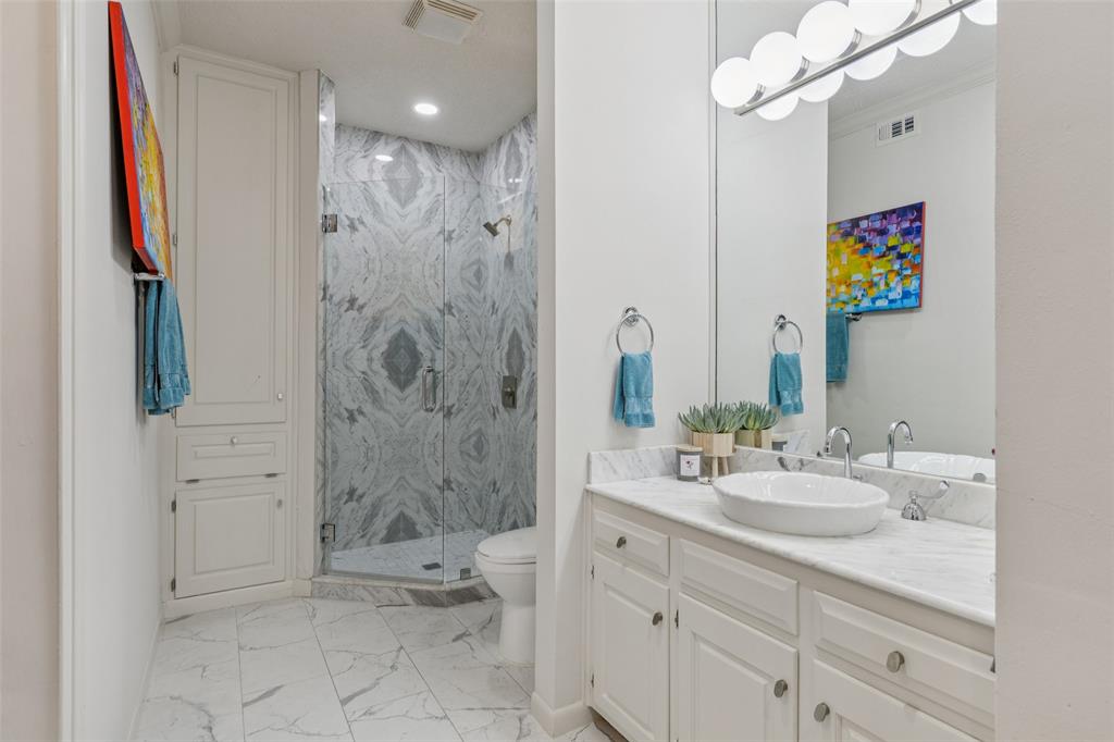 3727 Gilbert Avenue, Unit A Dallas, TX 75219 - Photo 20 of 26