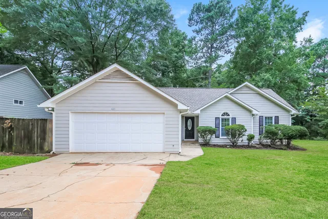 $2,025 | 420 Rosehill Drive, McDonough, GA 30253