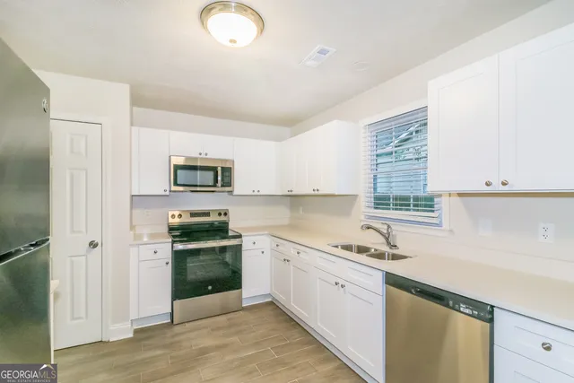 $2,025 | 420 Rosehill Drive, McDonough, GA 30253