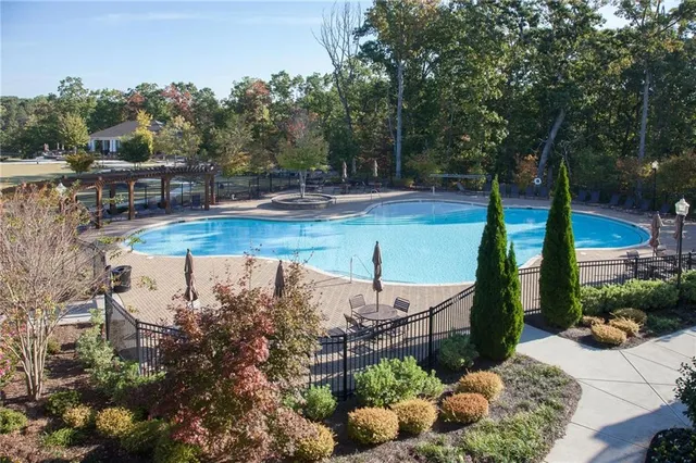 $560,000 | 3541 Cresswind Parkway Southwest, Gainesville, GA 30504