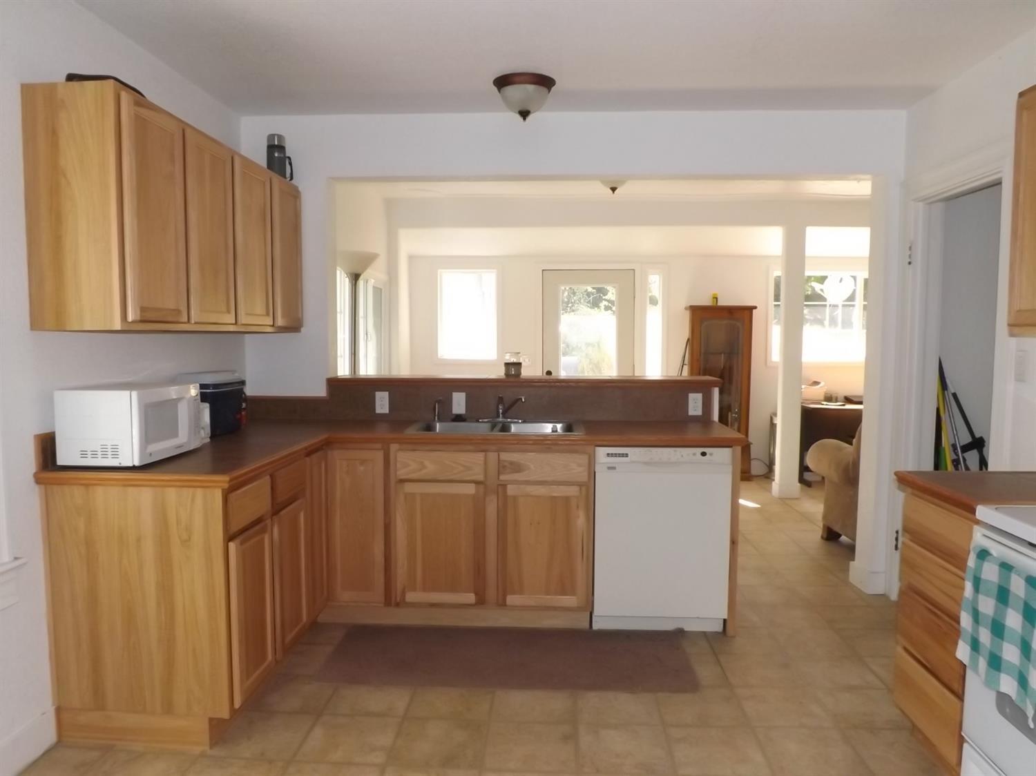 1902 Riverside Drive Klamath Falls, OR 97601 - Photo 8 of 14 Additional Photo