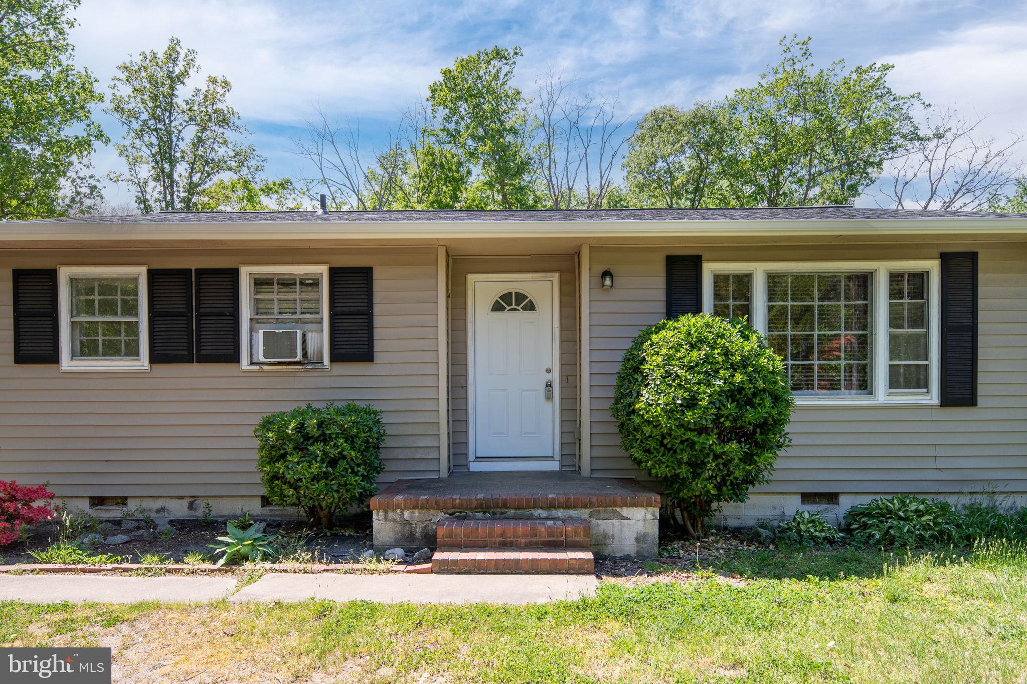 14208 Springfield Lane King George, VA 22485 - Photo 32 of 41 front view of a house with a yard