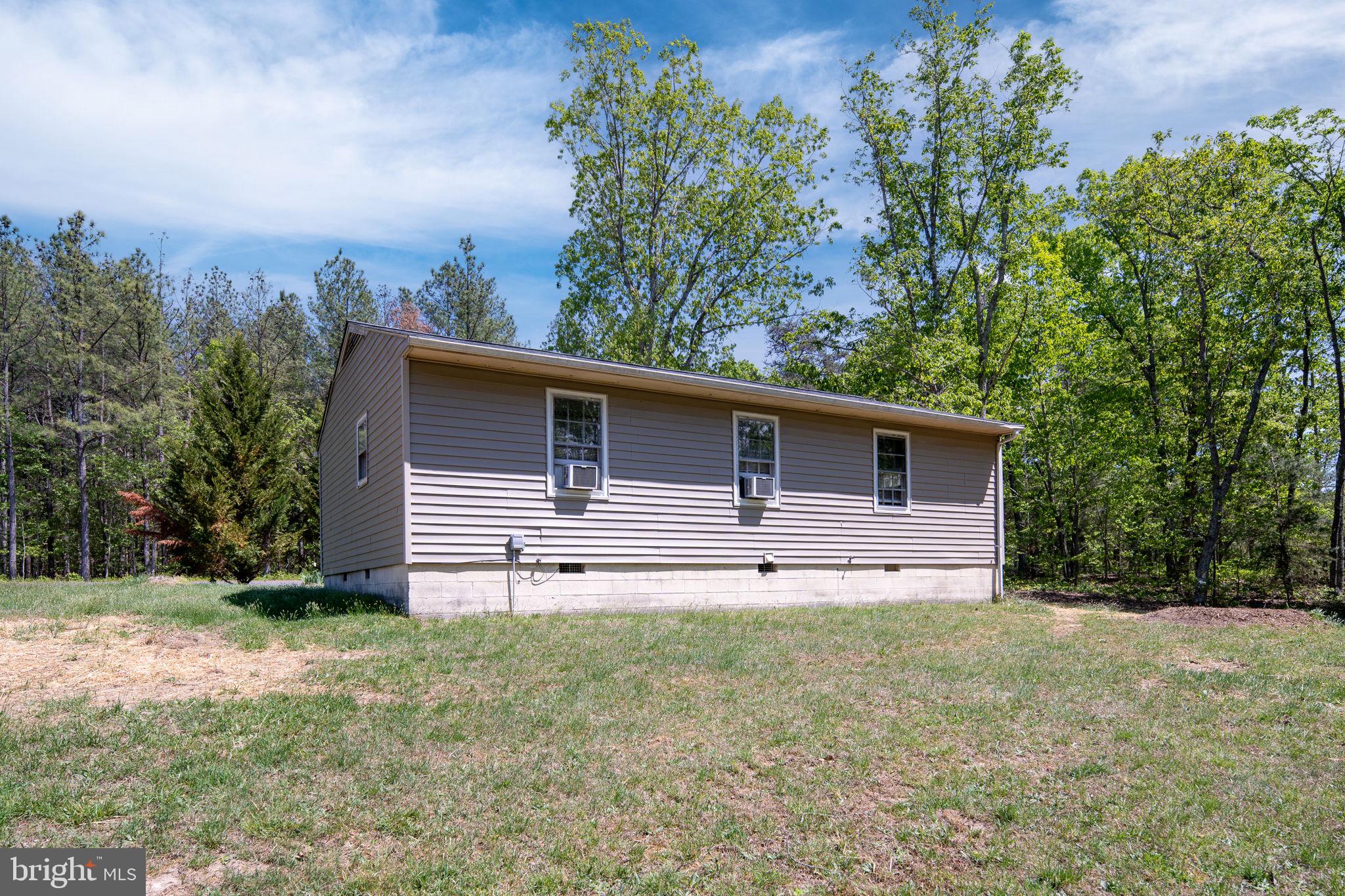 14208 Springfield Lane King George, VA 22485 - Photo 35 of 41 a house view with backyard space