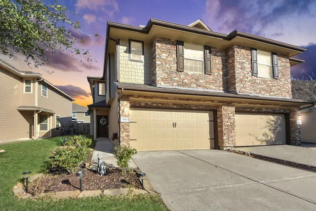 $257,000 | 6511 Stoney Creek Drive, Pasadena, TX 77503