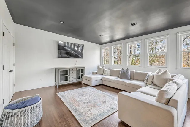 $629,900 | 93 Myrtle Street, Shelton, CT 06484