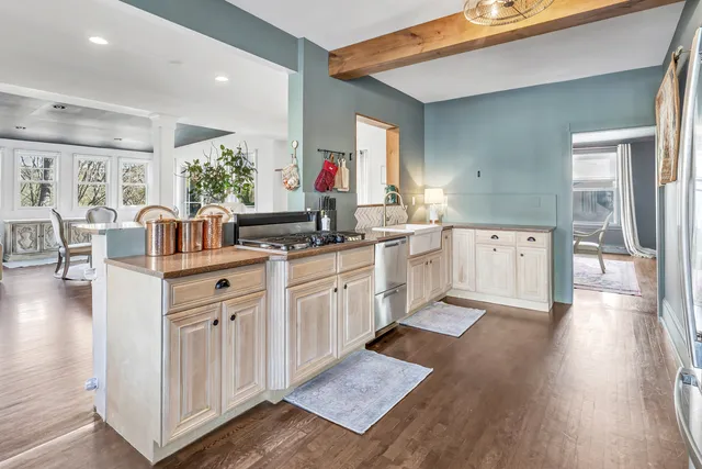 $629,900 | 93 Myrtle Street, Shelton, CT 06484