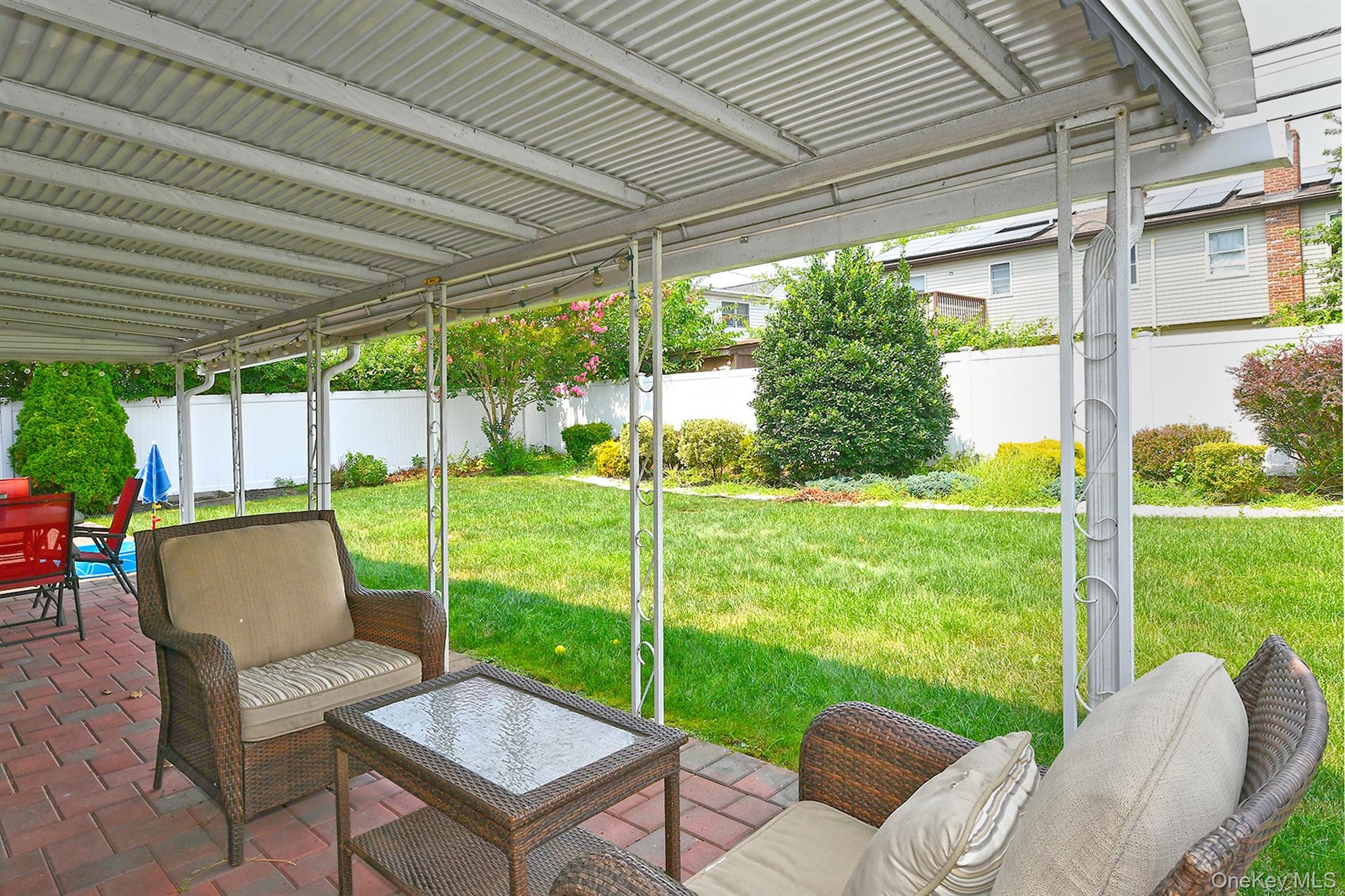 53 Periwinkle Road Levittown, NY 11756 - Photo 20 of 22 Gallery Image 20