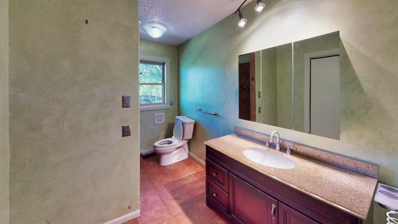 1034 Spring Creek Road Chapmansboro, TN 37035 - Photo 17 of 70 Gallery Image 17