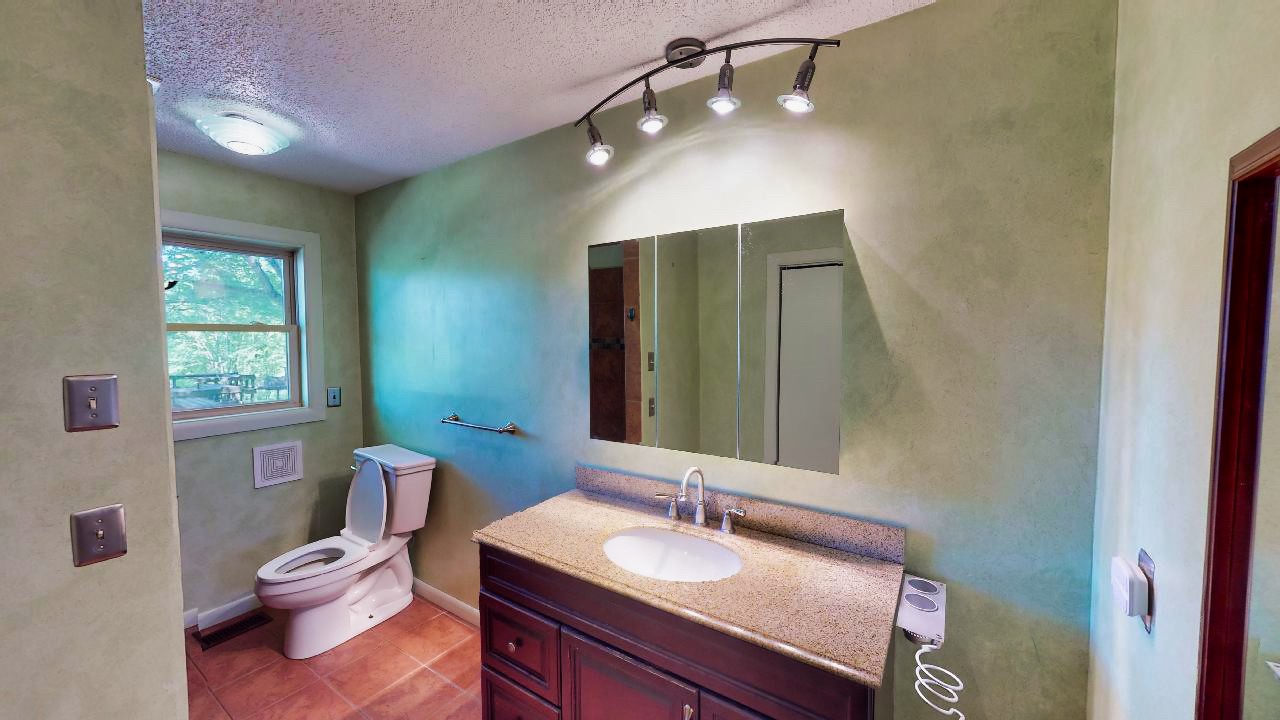 1034 Spring Creek Road Chapmansboro, TN 37035 - Photo 18 of 70 Gallery Image 18