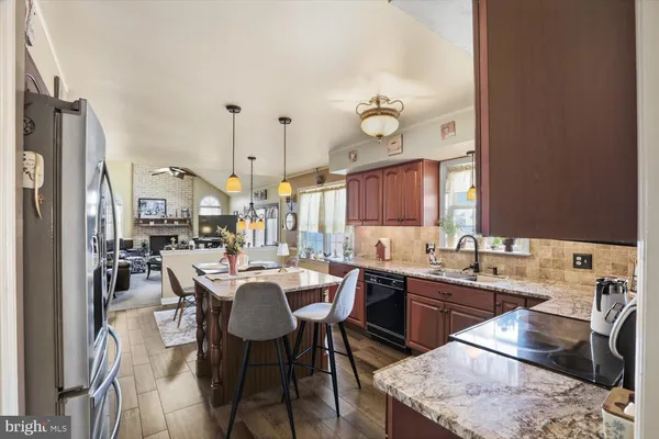 $485,500 | 441 Troy Drive, Blandon, PA 19510