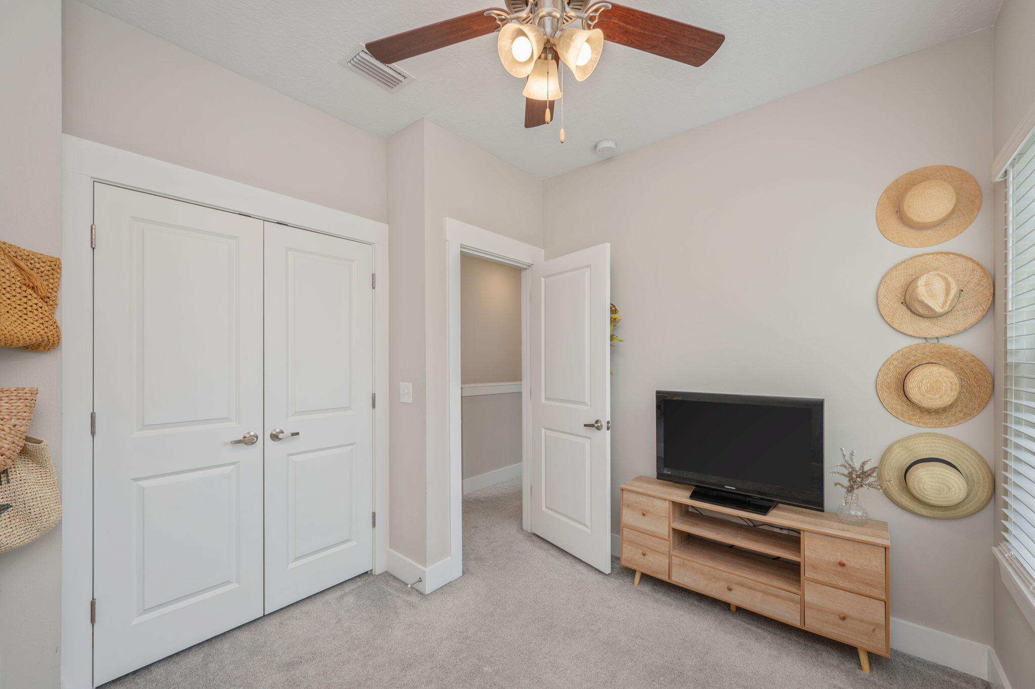 320 North Sand Palm Road Freeport, FL 32439 - Photo 19 of 30 Bedroom 2