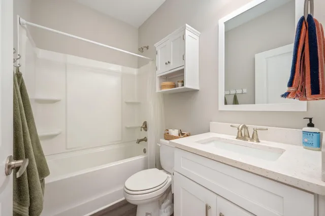 $220,000 | 320 North Sand Palm Road, Freeport, FL 32439