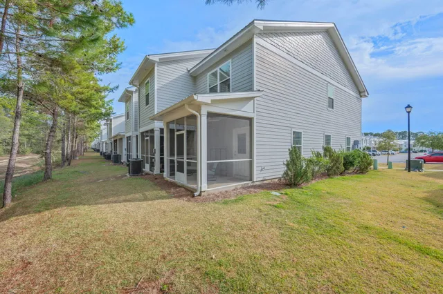 $220,000 | 320 North Sand Palm Road, Freeport, FL 32439