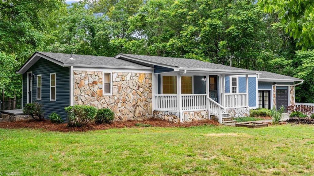 1185 Hancock Road Sandy Ridge, NC 27046 - Photo 3 of 35