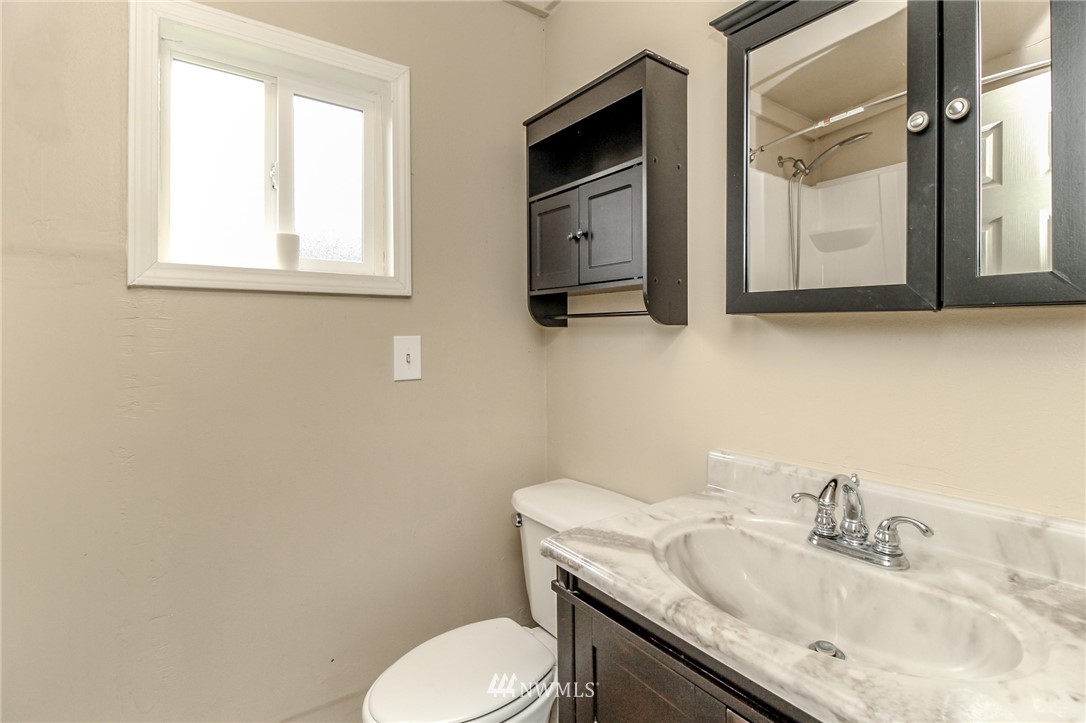 6807 345th Street South Roy, WA 98580 - Photo 33 of 39