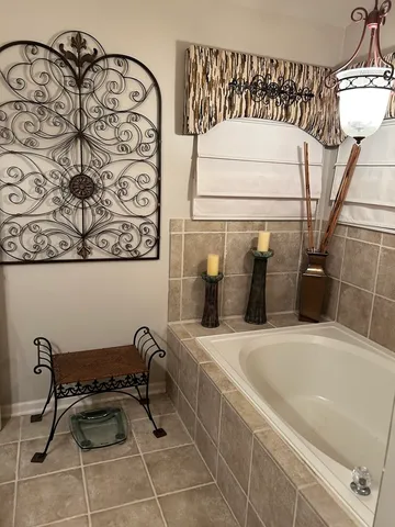 $439,900 | 620 Old Oak Circle, Algonquin, IL 60102