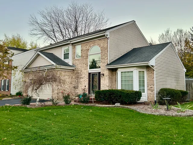 $439,900 | 620 Old Oak Circle, Algonquin, IL 60102