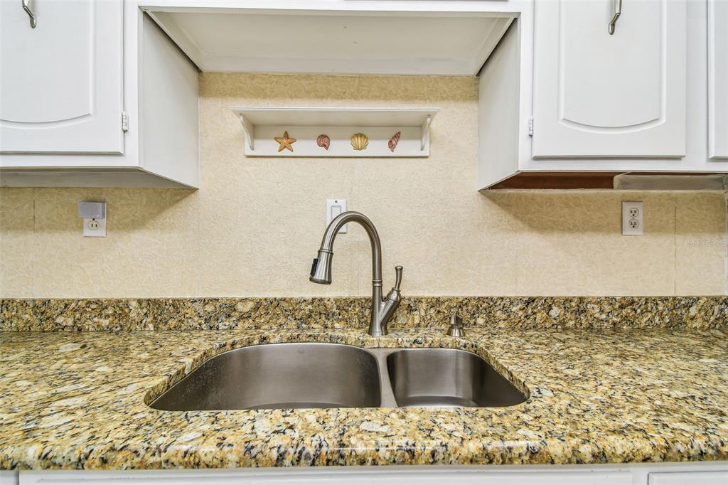 17920 Gulf Boulevard, Unit 208 Redington Shores, FL 33708 - Photo 14 of 98