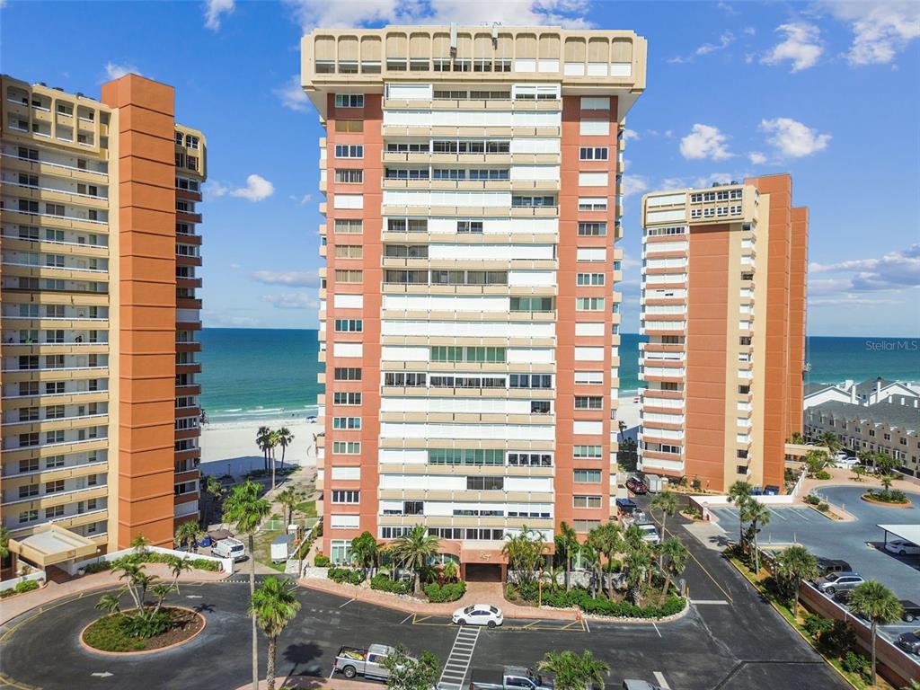 17920 Gulf Boulevard, Unit 208 Redington Shores, FL 33708 - Photo 47 of 98 a front view of a building