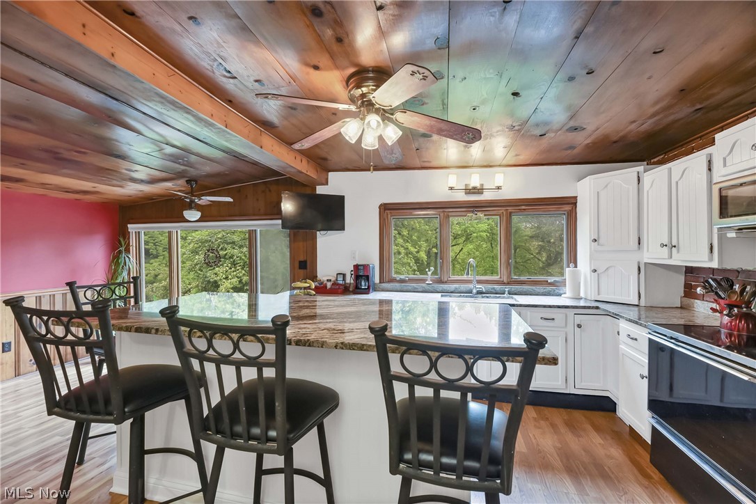 7659 River Road Olmsted Falls, OH 44138 - Photo 17 of 49