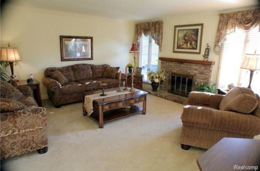 917 Golfview Court, Unit 30 Rochester Hills, MI 48307 - Photo 11 of 27