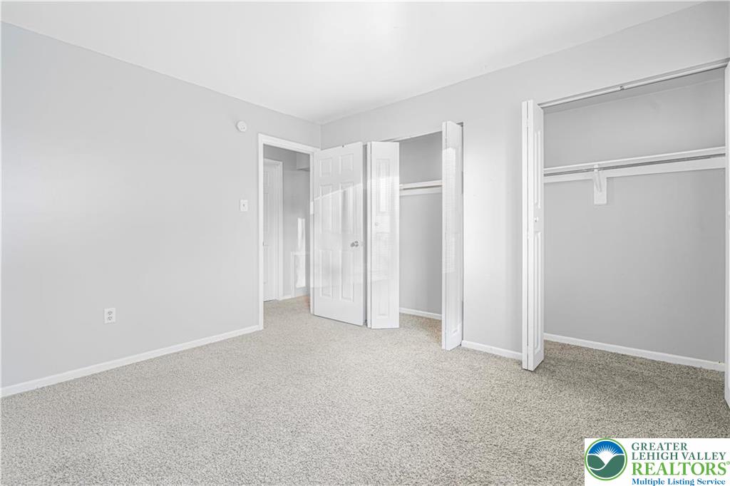 1547 Creekside Road, Unit B42 Whitehall, PA 18052 - Photo 6 of 17 Gallery Image 6