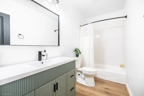 $674,900 | 1425 West Fillmore Street, Unit 1, Chicago, IL 60607