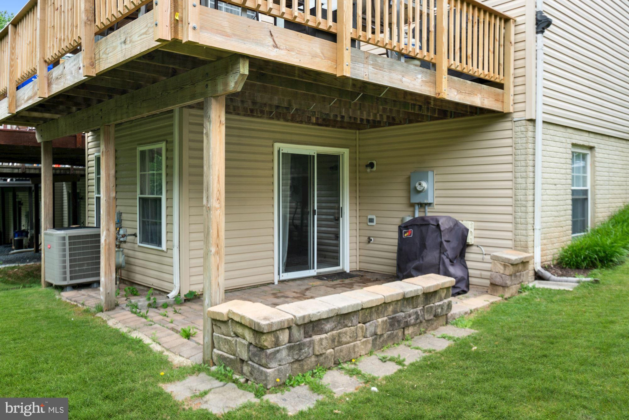 13373 Rushing Water Way Germantown, MD 20874 - Photo 4 of 33 Back Patio