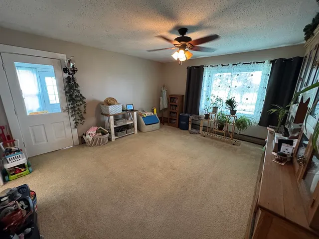 $325,000 | 23633 Carroll Road, Lanark, IL 61046