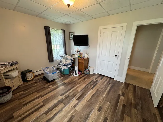 $325,000 | 23633 Carroll Road, Lanark, IL 61046