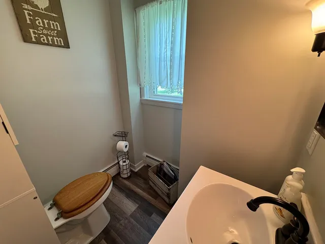 $325,000 | 23633 Carroll Road, Lanark, IL 61046