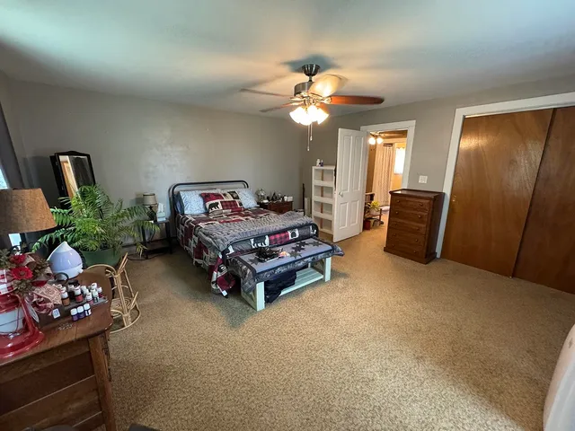 $325,000 | 23633 Carroll Road, Lanark, IL 61046