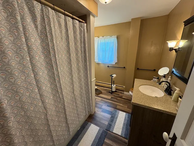 $325,000 | 23633 Carroll Road, Lanark, IL 61046