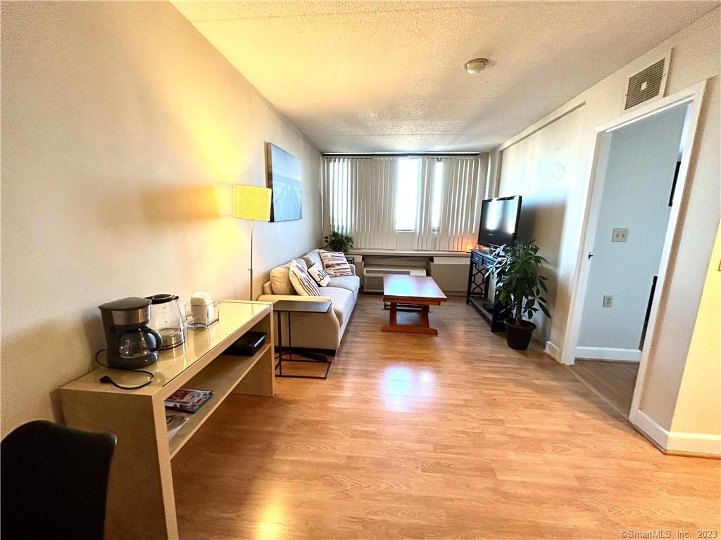 60 Strawberry Hill Avenue, Unit 1102, Stamford, CT 06905 Compass