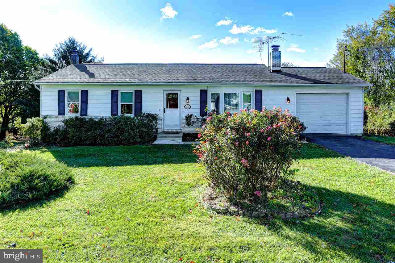 4570 Bridgeview Road Stewartstown, PA 17363 - Photo 1 of 36 Gallery Image 1