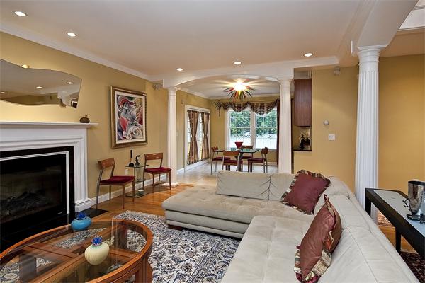 38 Livermore Road Belmont, MA 02478 - Photo 6 of 29 Gallery Image 6