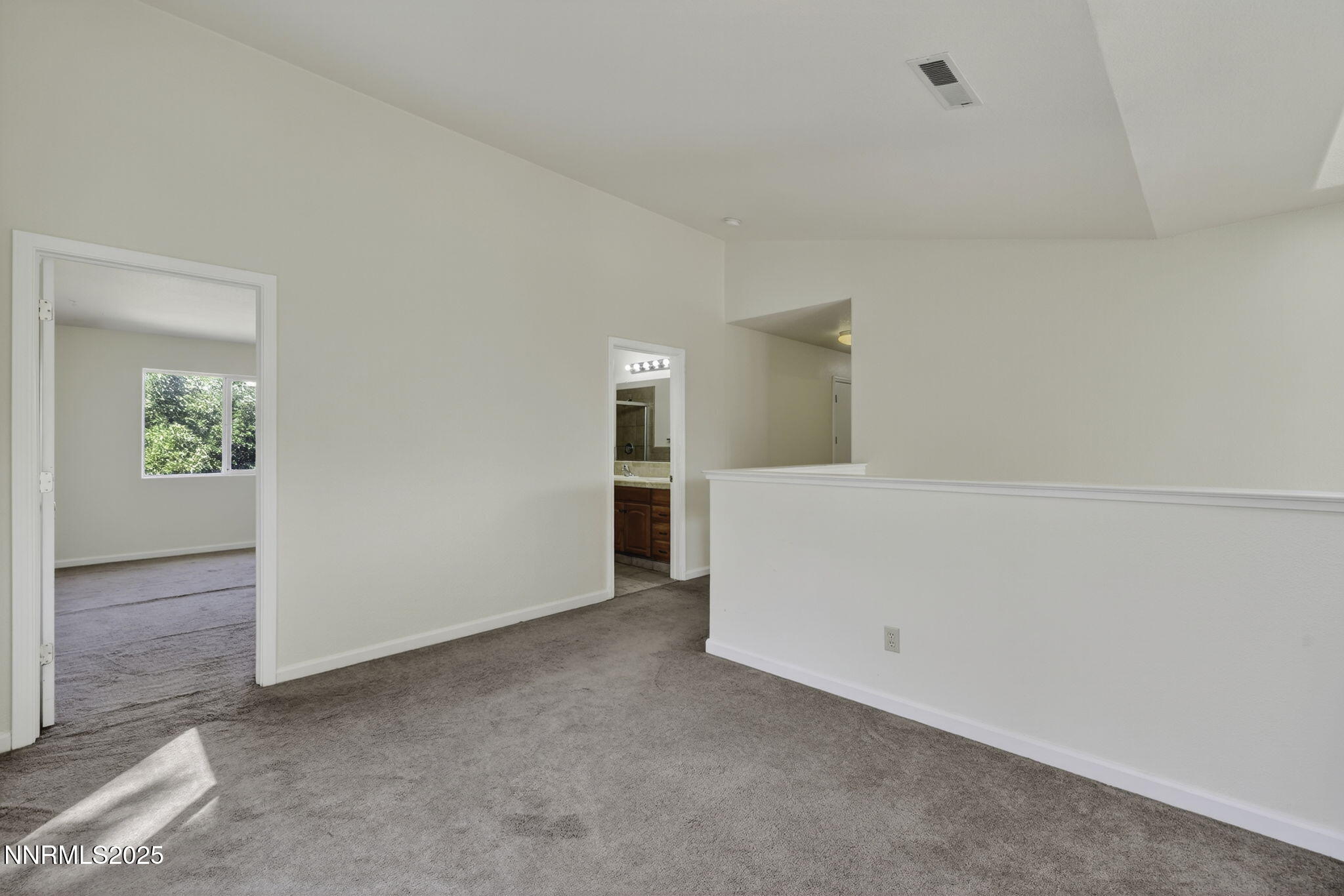 3181 Sky Country Drive Reno, NV 89503 - Photo 22 of 41 33-web-or-mls-3181 Sky Country-30
