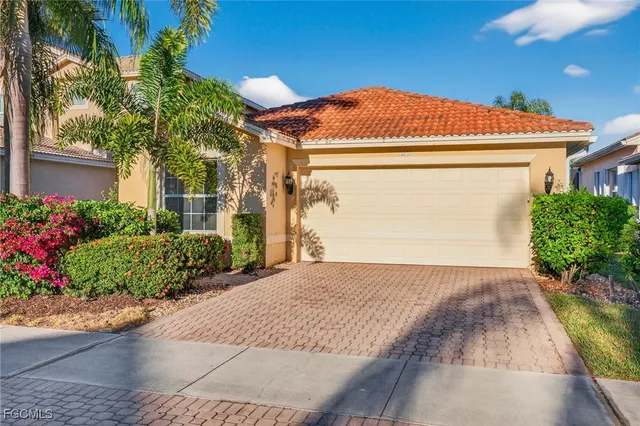 $325,000 | 11081 Yellow Poplar Drive, Fort Myers, FL 33913