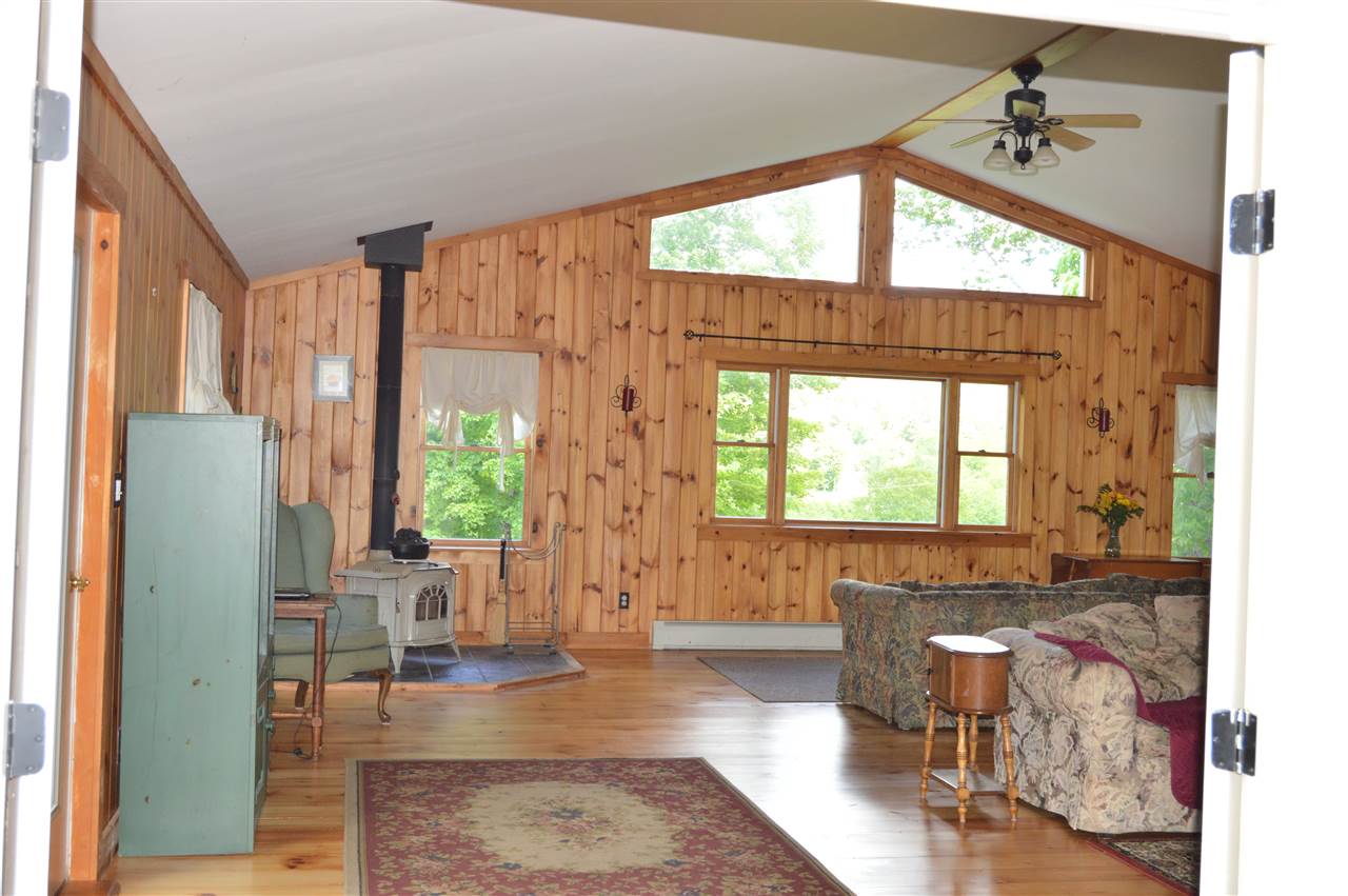224 York Hill Road Lincoln, VT 05443 - Photo 2 of 28