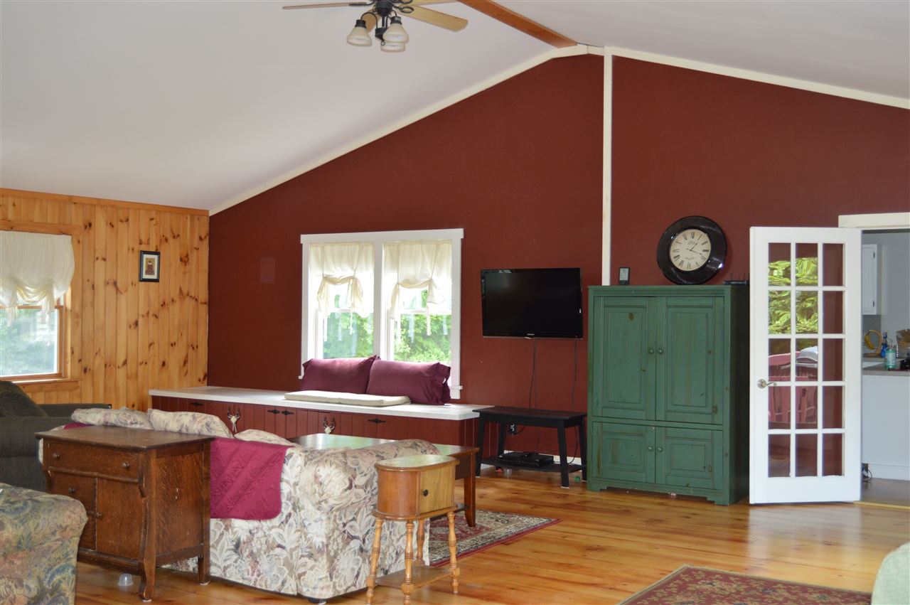 224 York Hill Road Lincoln, VT 05443 - Photo 17 of 28