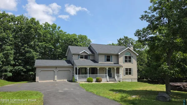 $2,875 | 907 Thornberry Court, East Stroudsburg, PA 18302