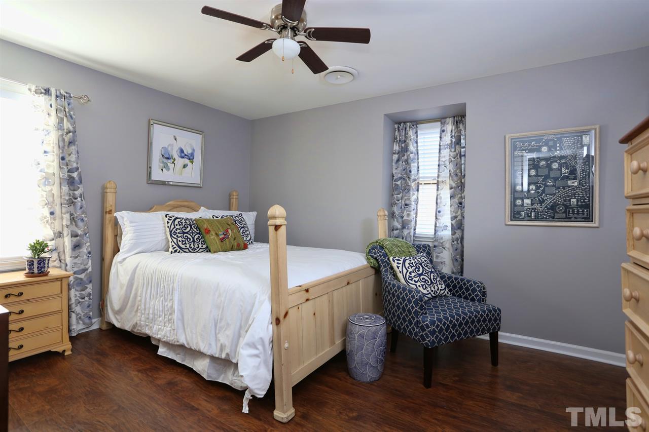 5520 Mapleridge Road Raleigh, NC 27609 - Photo 18 of 25