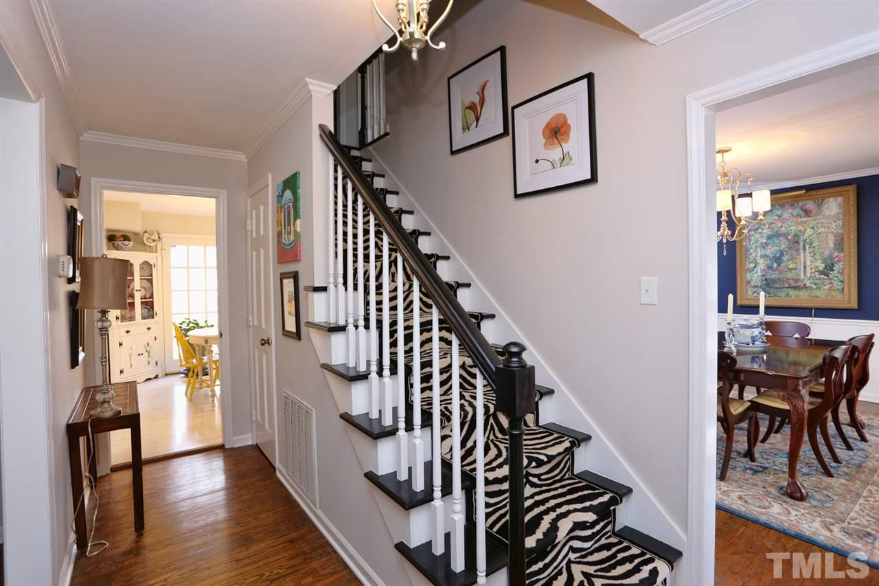 5520 Mapleridge Road Raleigh, NC 27609 - Photo 3 of 25