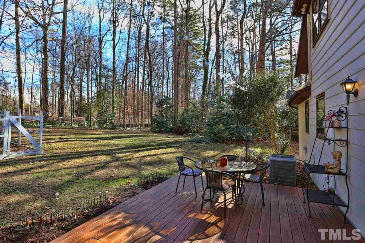 5520 Mapleridge Road Raleigh, NC 27609 - Photo 22 of 25